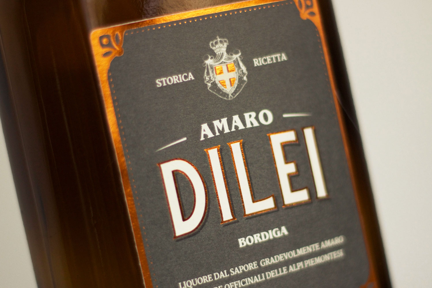 Dilei label design